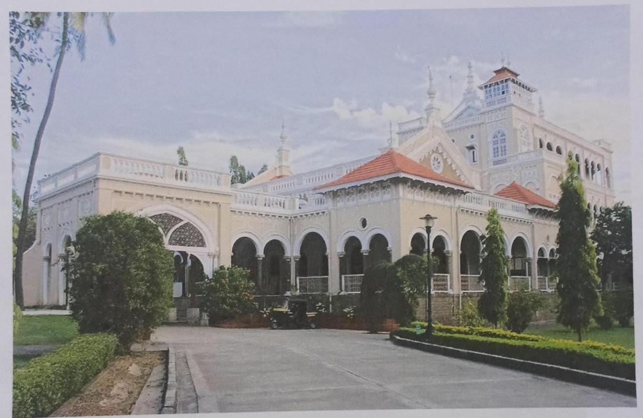 Malwade Motel Pune Exterior photo