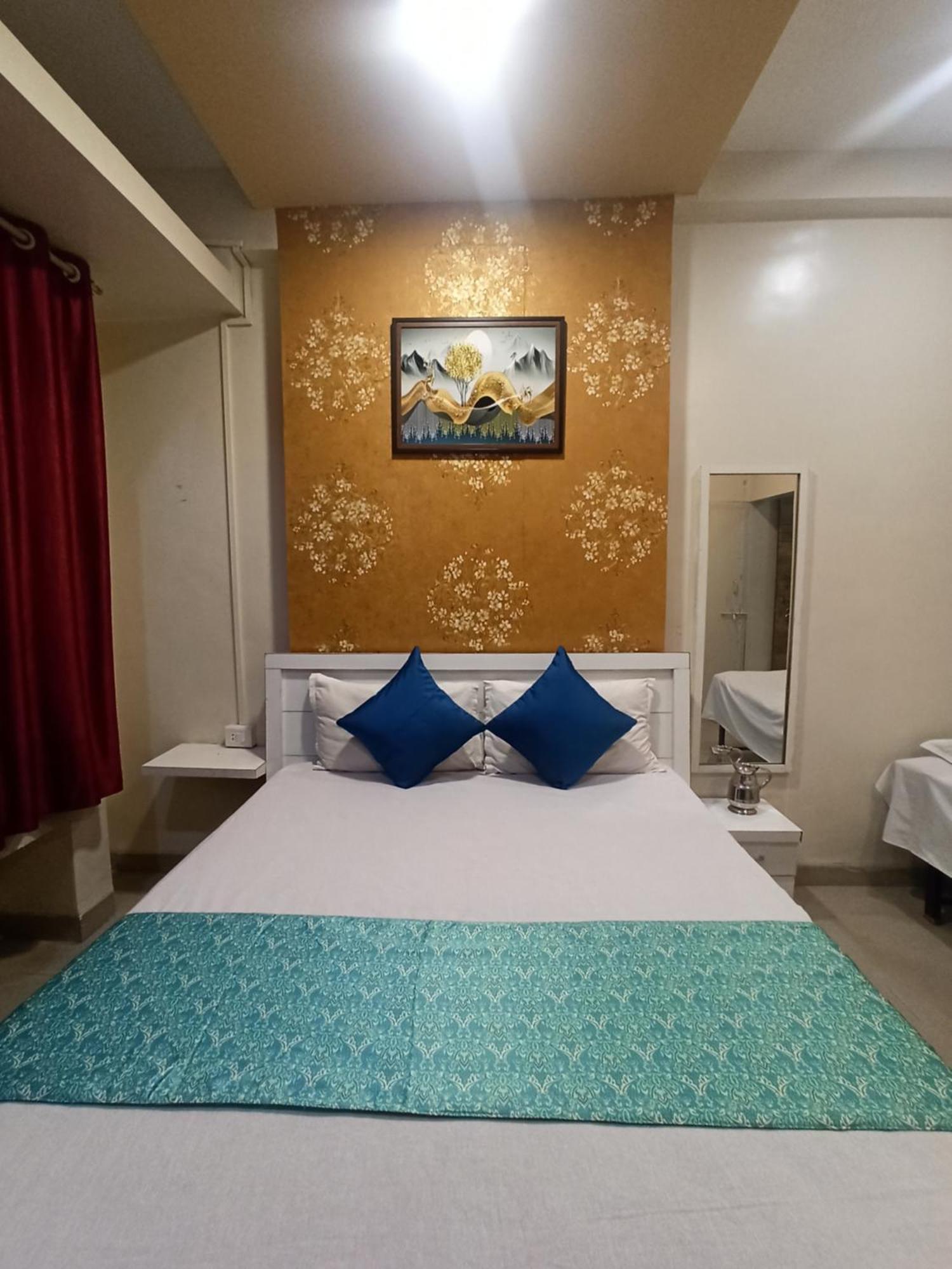 Malwade Motel Pune Exterior photo