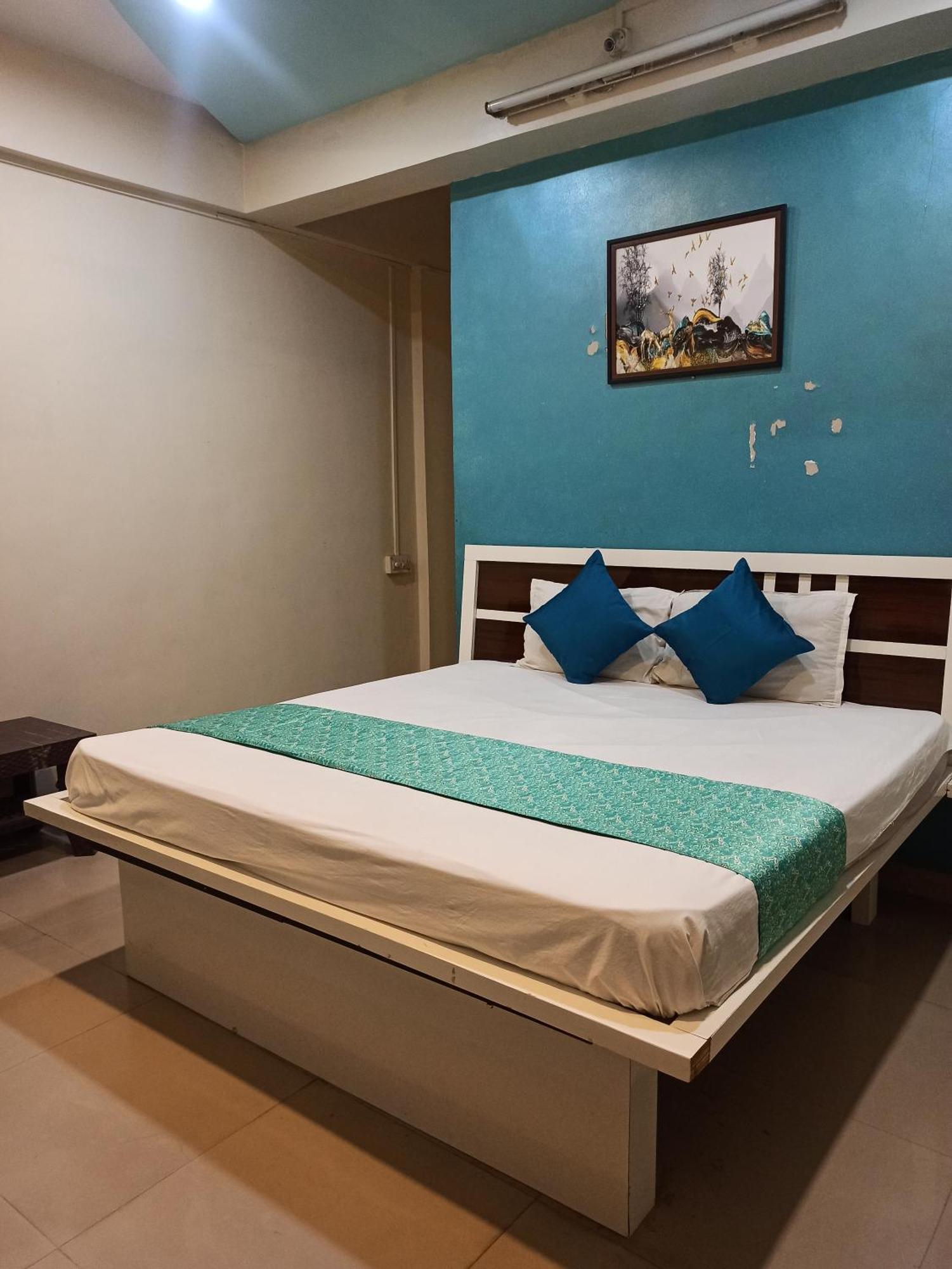 Malwade Motel Pune Exterior photo
